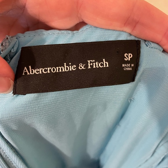 Abercrombie & Fitch Off the Shoulder ruched midi dress - Picture 5 of 5